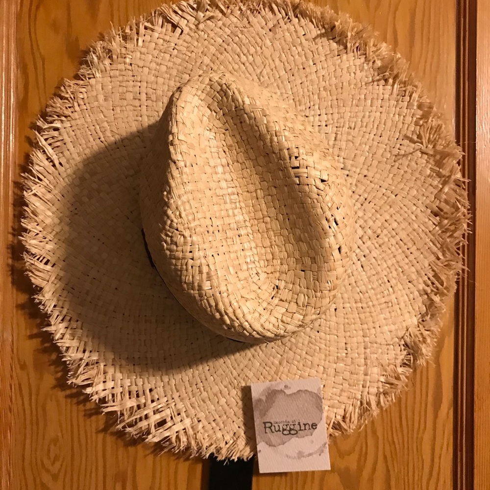 Straw hat
